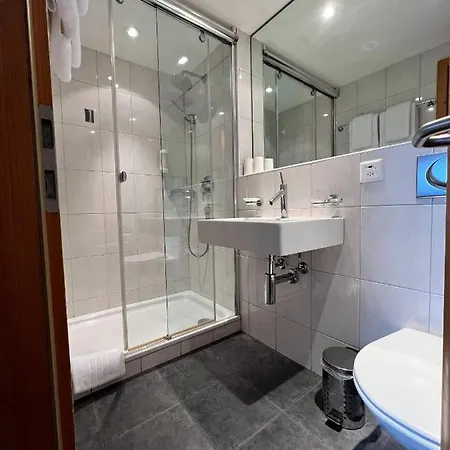 Hotel Cresta