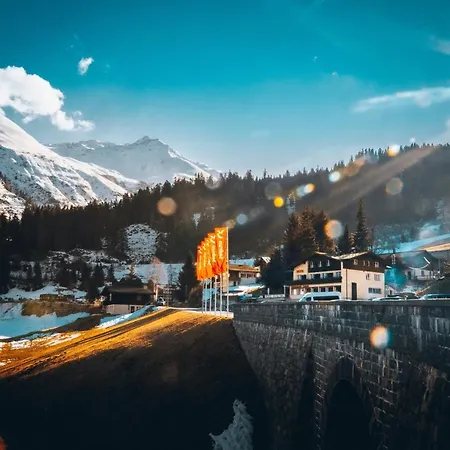 Hotel Cresta Sedrun