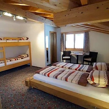 Cresta Hotel 3*